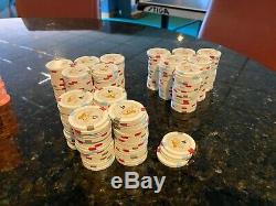 1100 Chip MGM Grand Detroit Poker Chip Set MINT. 25, $1, and $2.50 snappers