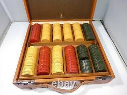 1940's Diminutive Set Of 1 1/8 Inch Bakelite Gaming Chips In Leather Case