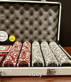 500 Ultimate 14g Poker Chip Set with Aluminum Case, Bicycle Cards & Dice 500 Ultimate 14g Poker Chip Set with Aluminum Case, Bicycle Cards & Dice