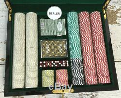 506ct. 10g POKER CHIP SET IN LOCKING CHERRY CASE with CARDS AND DICE