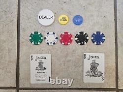 600 pcs. Vegas style Hold'em Poker Chips Set with Acrylic Case trays, & buttons