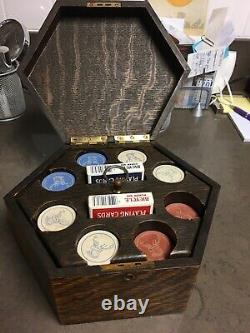 Antique Clay Stag Design Poker Chip Set In Hexagon Oak Box