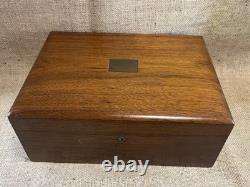 Antique clay poker chip set wood case & racks with bakelite knobs & 360ish chips Antique clay poker chip set wood case & racks with bakelite knobs & 360ish chips