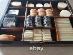 Antique set of mother of pearl poker chips, Different sizes, total 246 units