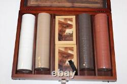 BRAND NEW John Wayne Poker Set Wooden Case W 200 Chips & Cards Cowboy Gift Game