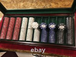 Bombay & Co. Poker chip set in Mahogany Case withglass top- NEW