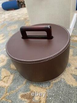 Brand new Tommy Bahama Leather Poker Set Brown Caddy TH9429