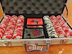 Budweiser 318 Chips Poker Dice Chip Set Texas Hold'em Cards with Aluminum Case EC