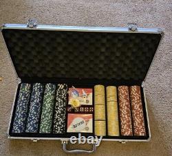 Budweiser Branded Poker Set and Locking Case-Complete With500 CHIPS, KEYS, DICE