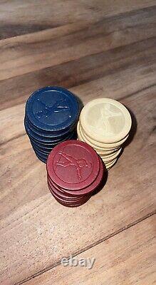 Fine Vintage Poker Chip Set Clay/ Bakelite Inlaid Walnut Box with Caddy-EXC