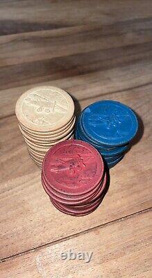 Fine Vintage Poker Chip Set Clay/ Bakelite Inlaid Walnut Box with Caddy-EXC