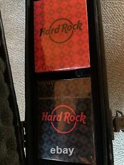 HARD ROCK CAFE POKER SET IN GUITAR CASE 200 Chips/2 Decks of Cards