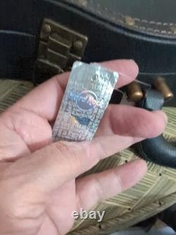 Hard Rock Cafe Poker Set Guitar Case Limited Edition Game Chips Cards Case Dice