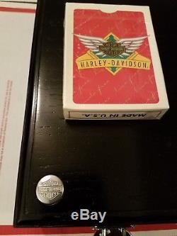 Harley-Davidson Poker Chip Card Set Wooden Case 9.5x13.5in case brand new