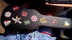 Limited Edition Hard Rock Cafe Poker Set In Leather Guitar Case