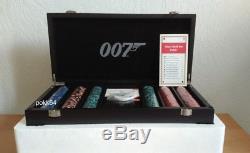 Mallette de 300 jetons poker de luxe James Bond + cartes 007 Luxury set 650260