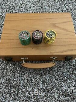 Nevada Jacks Skulls Poker Chip Set Wood Box Felt Lined $25, $100, $500 Chips