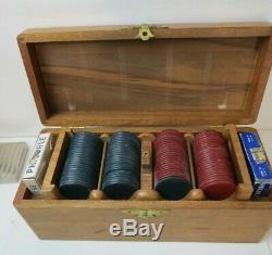 Nice Vintage Mahogany Wood Box & Trays Bakelite Poker Chips Gaming Set