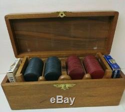 Nice Vintage Mahogany Wood Box & Trays Bakelite Poker Chips Gaming Set