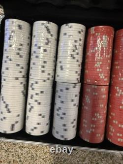 Outlaw 500-Piece Clay Poker Chip Set 13g Chips, Aluminum Case READ