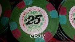 Paulson Casino De Isthmus Poker Chip Set 307 total chips from James Bond movie