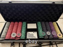 Poker Chip Set 500-Piece Clay Poker Set with Aluminum Case and Accessories