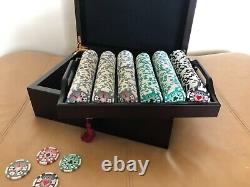 Poker Chips Set In Locked Wooden Box With Side Handles And Removable Tray