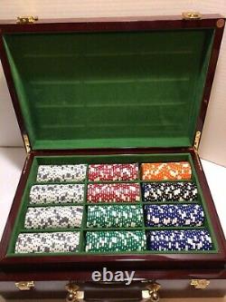 Poker set with Beautiful Case 595 Clay Poker Chips, Aristocrat Cards HEAVY