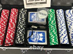 RARE Pabst Blue Ribbon Beer Poker Chip Set 300 Chips in Aluminum Case