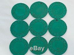 SET OF 368 VINTAGE CLAY POKER CHIPS, HORSE HEAD RIGHT, with CASE. FADED HOT STAMP