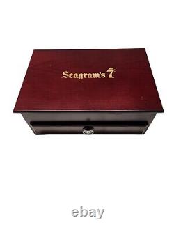 Seagram's 7 Executive Poker Set Wooden Case