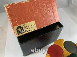 Set Of 93 Catalin Bakelite Poker Chips, 3 Colors, With Orig. Box And Chip Caddy