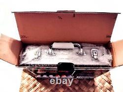 Snap-on POKER SET 2012 Limited Edition Aluminum Anvil Case NEW Orig. Box