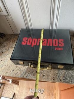 The Sopranos Collectible 300 Count Poker Chip Set HBO Promo Briefcase NEW READ
