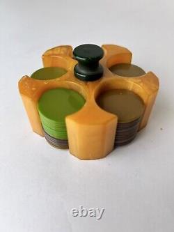 VINTAGE BAKELITE POKER CHIP SET STAND 3.25 Butterscotch Holder Green Chips AA73