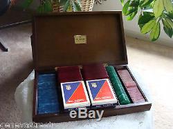 VINTAGE DEL NEGRO TREVISO ITALY 209 EUROPEAN POKER CHIPS with 4 decks cards & case
