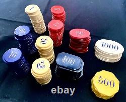 VINTAGE POKER SET OF 218 CHIPS withEIGHT DIFFERENT VALUES IDEAL BIG SIZE v/g