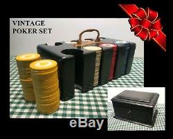 VINTAGE PORTABLE TRAVEL CLAY POKER CHIP SET LOCKING BOX WithBRASS HARDWARE & KEY