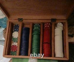 VINTAGE clay poker chip set Unique Wood box Hand Carved / Painted Old Estate