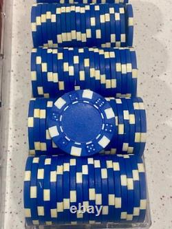 Vegas Style Hold'em Poker Chips Set 600 ct with Acrylic Case Trays, & Cards