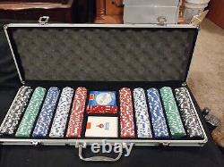Versa Games 11.5g 500/ 5 poker chip colors 2 sets of Dice 2 decks & case 2
