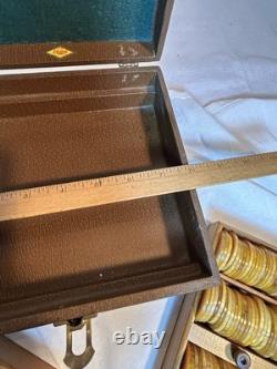 Vintage Bakelite Catalin Poker Chip Set Of 219 In Lowe Case Red Green Buttersc