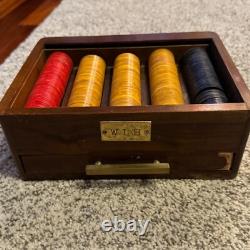 Vintage Bakelite Poker Chip Set 251 chips Wood Brass Box WLS