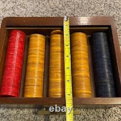 Vintage Bakelite Poker Chip Set 251 chips Wood Brass Box WLS