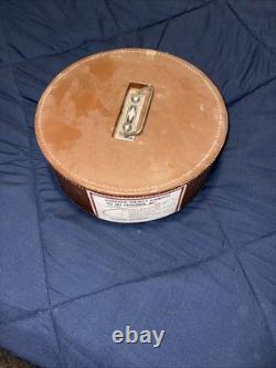 Vintage Drueke Rare PokerChip Set In Wood Carousel Handsome Inlay nice