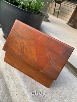Vintage Golf Poker Set withWooden box, chip tray & cards red white blue
