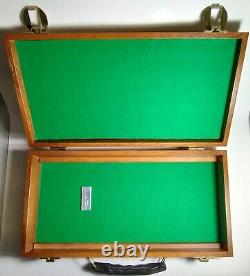 Vintage Poker Chip Set of 400 Chips With Removable Trays/Locking Key 8 Grams Each