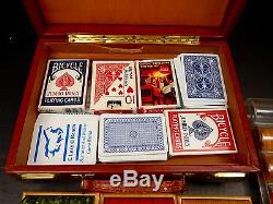 Vintage bakelite Poker Chip Set, Original Case Complete 407 gaming Chips + Cards