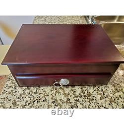 Vtg Howard Miller 500 Pcs Poker Chip Set W Wood Box