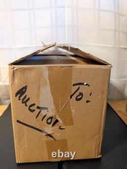 WPT Cards World Poker Tour 300 Ct Oval Poker Chip Set Cherry Wood Chiprack